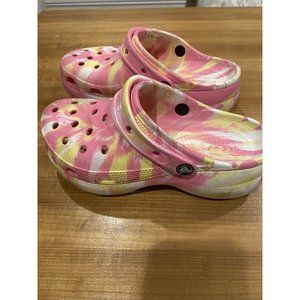 Crocs Size 7 Womens